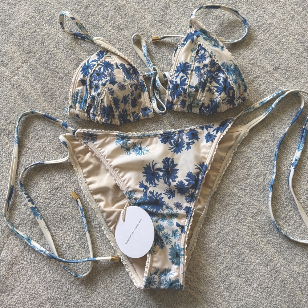 NWT Peony Rare Blue White Flower Bikini Set, US M/AUS 10
